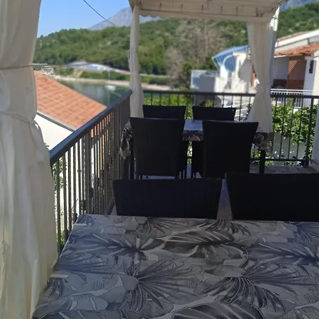 Iva Apartment *