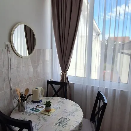 Iva Apartament *